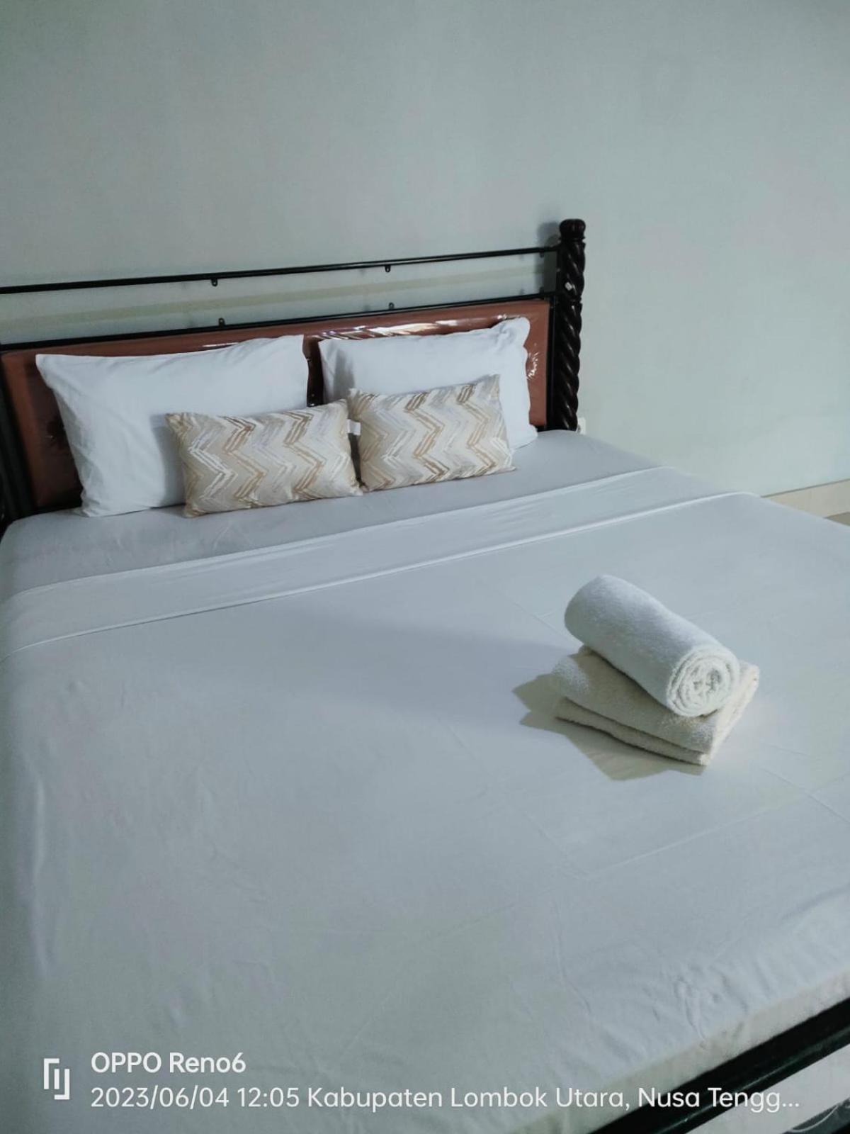 Pineapple Guest House Gili Air Eksteriør billede