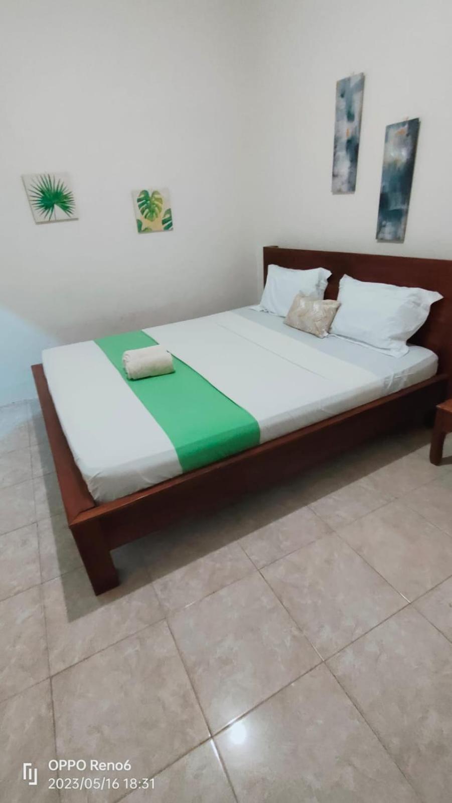 Pineapple Guest House Gili Air Værelse billede